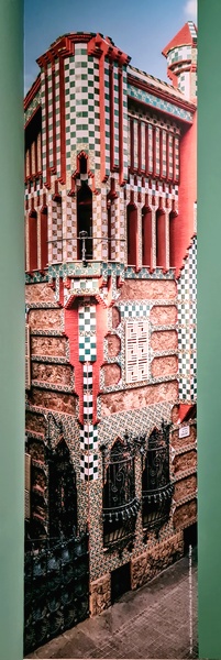 Antoni Gaudi architecte décorateur